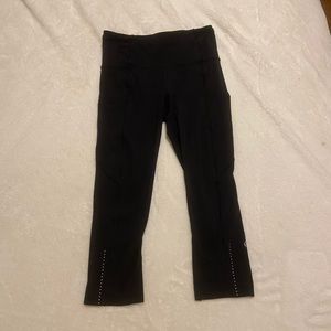 Lululemon cropped tights